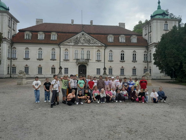 Wycieczka uczniów klas 3 i klasy 2 /12.09.2025/