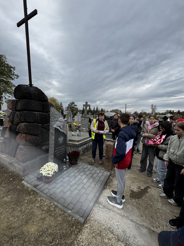 Pamitamy! - 1 listopada