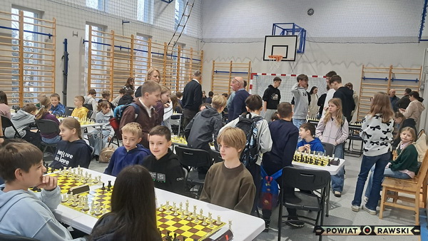 Igrzyska Dzieci w szachach dru�ynowych 02.12,25
